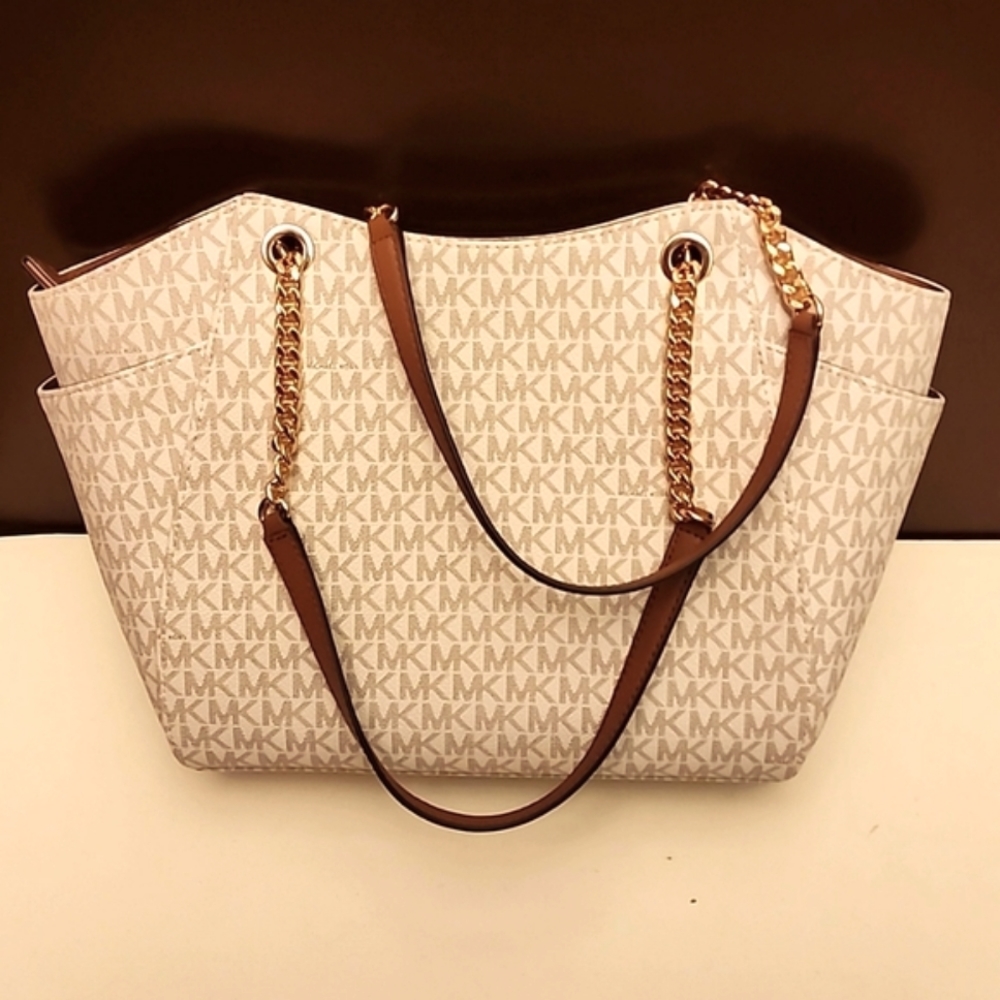 [SOLD]Michael Kors Jet Set Travel Large Chain Shoulder Tote Bag - Picture 4 of 13